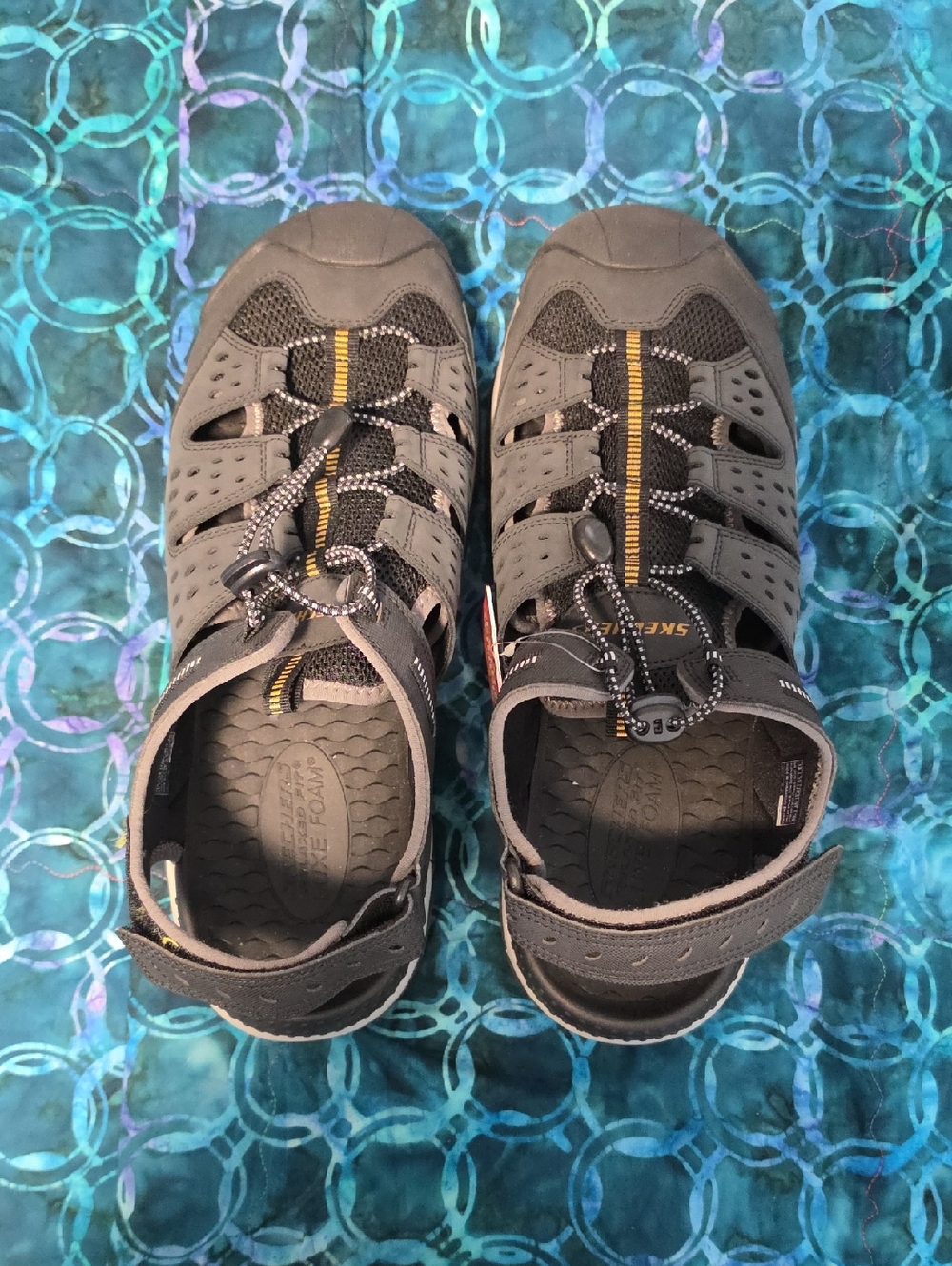 Skechers Men's Gray and Black Sport Sandals with Yellow Accent Size 13